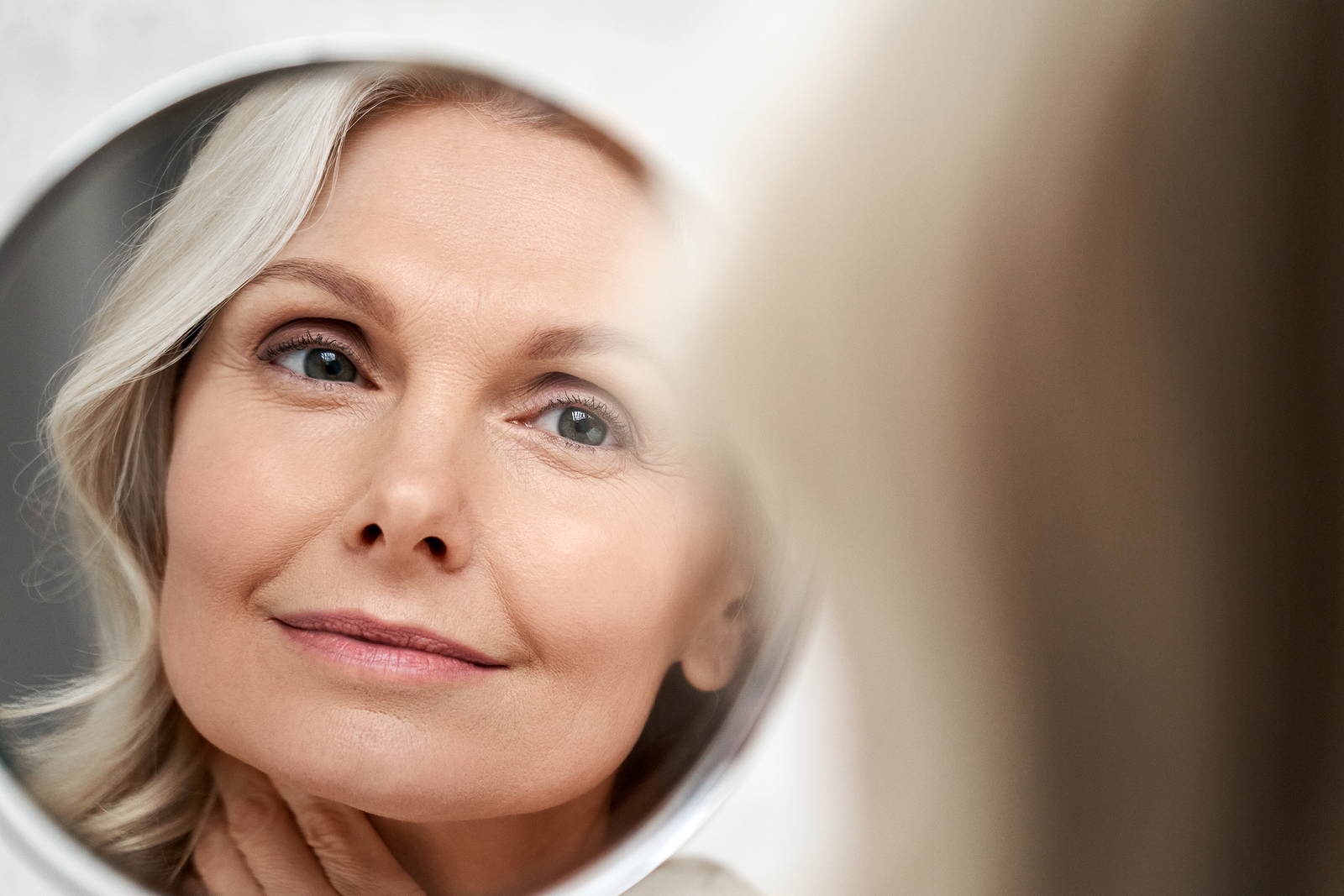 Have you ever noticed how skin changes as you get older? The healthy skin of a baby is dewy, glowing, and full. Unfortunately, that doesn’t last forever. 